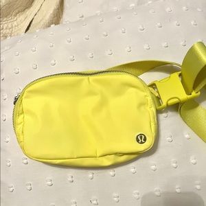 Lulu Lemon Belt Bag